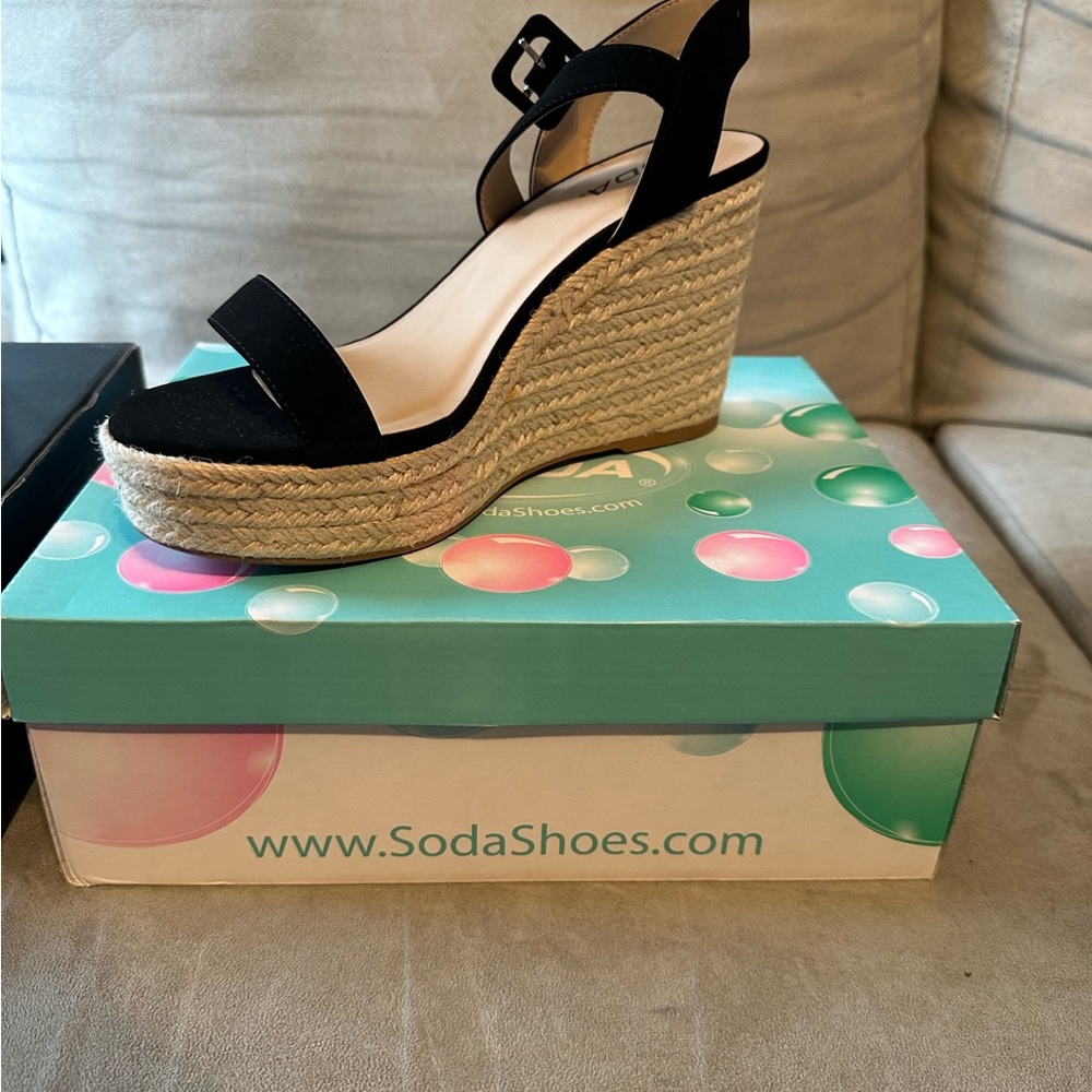 Wedges - Picture 1 of 1